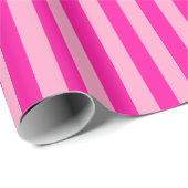 Verticale strepen hot pink cadeaupapier (Rol Hoek)