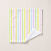 Verticale strepen in lichte pasteltinten bad handdoek (Wasdoekje)