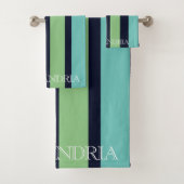 Verticale strepen in salie groen, marine en Blauwg Bad Handdoek (Insitu)