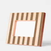 Verticale Strepen Mocha Mousse Wit Gegraveerde Lijstjes (Links)