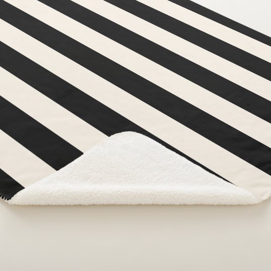 Verticale strepen zwart en crème wit gestreept sherpa deken (3/4)