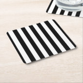 Verticale strepen zwart en wit gestreept kartonnen onderzetters (Schuin)