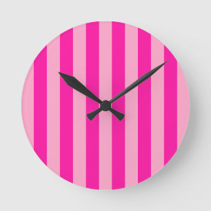 Verticale Stripes Hot Pink Ronde Klok