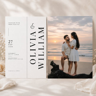 Verticale typografie trouwuitnodiging met foto kaart