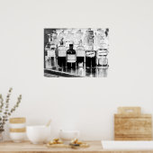 Vertoning van apothekerflessen die drugs bevatten poster (Keuken)