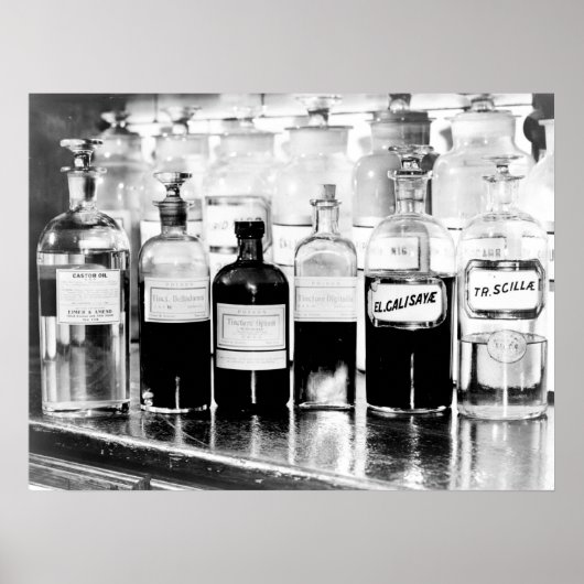 Vertoning van apothekerflessen die drugs bevatten poster (Voorkant)