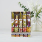 Vertoning van gepekelde groenten en fruit. briefkaart (Staand voorkant)