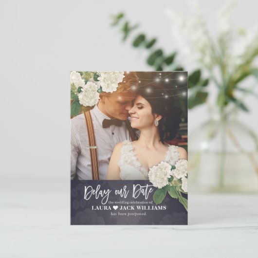 Vertraag onze Datum Uitstel van huwelijk legant Aankondigingskaart (Staand voorkant)
