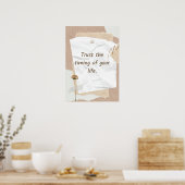 Vertrouw de timing van je leven. Motiverend Poster (Keuken)