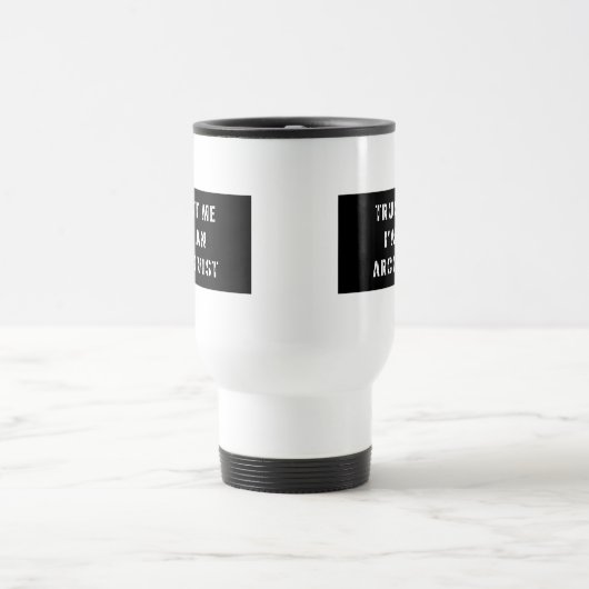 Vertrouw me dat ik archivist ben reisbeker (Center)