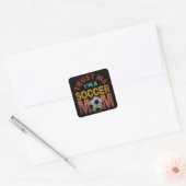 VERTROUW ME IK BEN EEN VOETBALMOEDER VIERKANTE STICKER (Envelop)