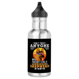 Vertrouw niet dat iemand niet zoals een Duitse her Waterfles