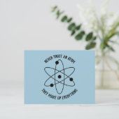 Vertrouw nooit op een Atom Briefkaart (Staand voorkant)