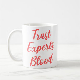 Vertrouw op de experts in bloedflebotomie koffiemok
