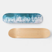 Vertrouw op de Heer Spreuken 3 Oceaangolven Persoonlijk Skateboard (Horizontaal)