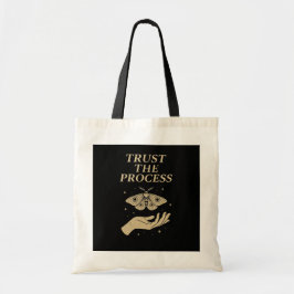 Vertrouw op het proces van hemelse mottentransform tote bag