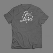 Vertrouw op het traditionele Inspirerend script T-shirt