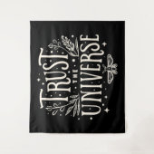 Vertrouw op het universum wandkleed (Voorkant)