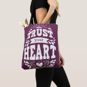 Vertrouw op je hart tote bag (Dichtbij)
