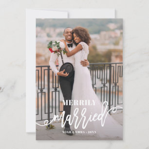 Vertrouwde met de hand gehuurde huwelijksfeestdag feestdagenkaart