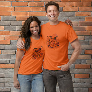 Vertrouwen in Krishna Typografie Design T-shirt