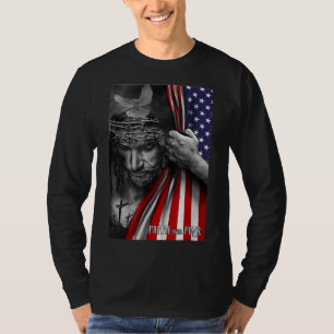 Vertrouwen over angst Jezus Christelijke vlag grap T-shirt