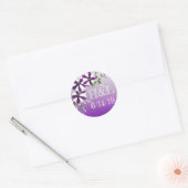 Vertrouwingsdatum en Initiaal Paarse Floral Petuni Ronde Sticker (Envelop)