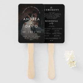 Vervaagde foto goud et-teken ceremonieprogramma me handwaaier