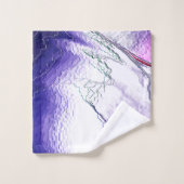 vervaardigd van metaal van steen, in lila en paars bad handdoek (Wasdoekje)