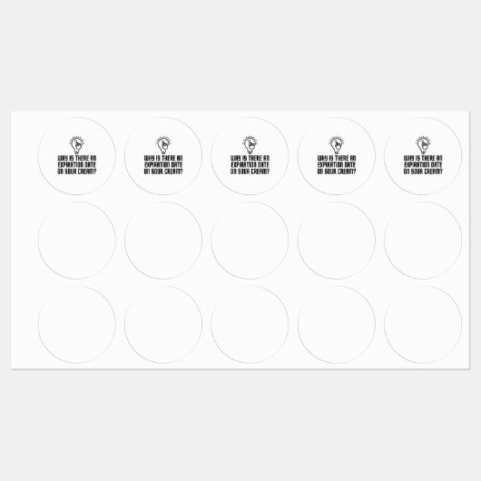 Vervaldatum op de zure crème labels (Vel)