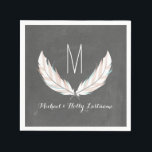 Ververen   Chalkboard Monogram Weddenschap Servetten<br><div class="desc">Papieren servetten met een illustratie van een paar veren. Personaliseer de tekst en het monogram. Achtergrond is krijtbord geïnspireerd. Zoek naar bijpassende uitnodigingen en andere coördinerende items bij Jill's Paperie.</div>