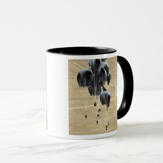 Vervoersysteem voor containers bundels parachute mok (Voorkant rechts)