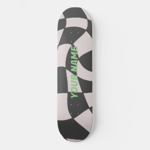 Vervormd zwart-wit toetsenbord persoonlijk skateboard