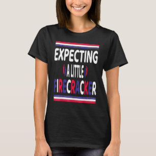 Verwacht een beetje voetzoeker nieuwe mama 4th jul t-shirt