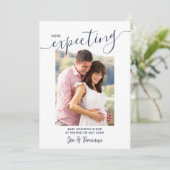 Verwacht foto-elegante Script marine roze zwangers Aankondiging (Staand voorkant)