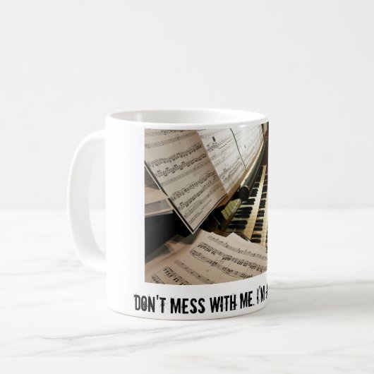 Verwar me niet met Mok (Voorkant links)