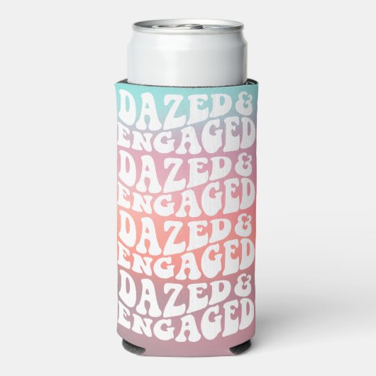 Verward Betrokken Aqua Roze Retro Tekst Ontwerp Cu Seltzer Blikjeskoeler (Seltzer Achterkant)