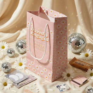 Verward & Verliefd Groovy 70s vrijgezellenfeest he Klein Cadeauzakje