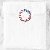 Verweerde Amerikaanse vlag met aangepaste tekst Ronde Sticker (Tas)