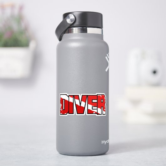 Verweerde sticker met duikersvlag (HydroFlask)