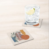 Verweerde vormen en stelen kartonnen onderzetters (Insitu)