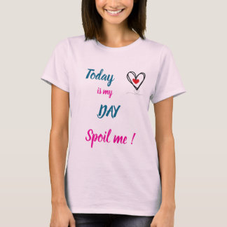 Verwen mij - Moederdag T-shirt
