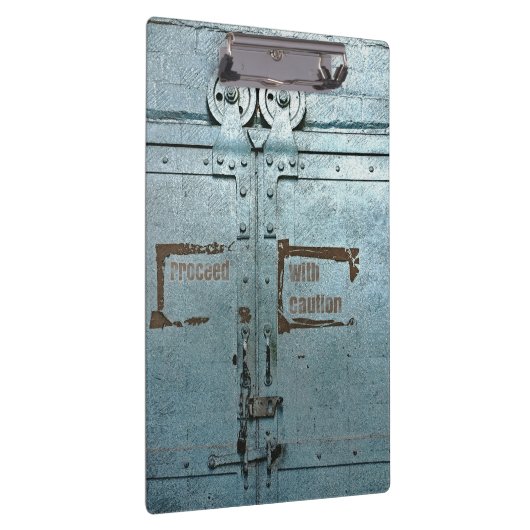 Verwerk voorzichtig met blauwe grijze industriële  klembord (Rechts)