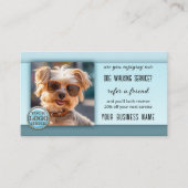 Verwijs een Vriend Logo QR Code Foto Hond Walker Aanbevelingskaartje (Voorkant)