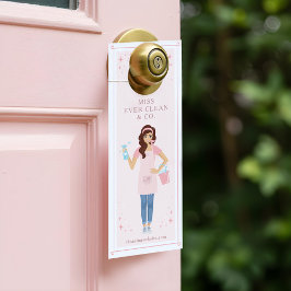 Verwijzingsvrouw en schoonmaakvrouw in huis deurhanger