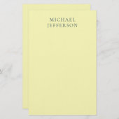 Very Pale Yellow Minimalist Plain Modern Name Briefpapier (Voorkant / Achterkant)
