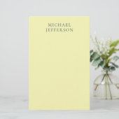 Very Pale Yellow Minimalist Plain Modern Name Briefpapier (Staand voorkant)