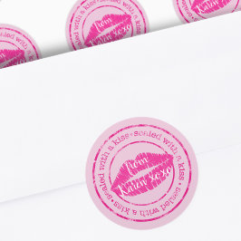 Verzegeld met een Kiss Pink Lips Custom Round Stic Ronde Sticker