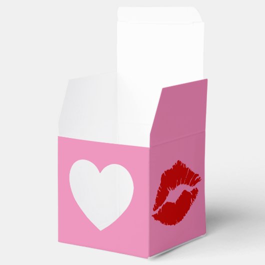 "Verzegeld met een kus" Bedankdoosjes (Geopend)