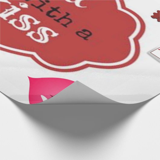 Verzegelde een zoene tiener die haar verjaardagsar cadeaupapier (Hoek)